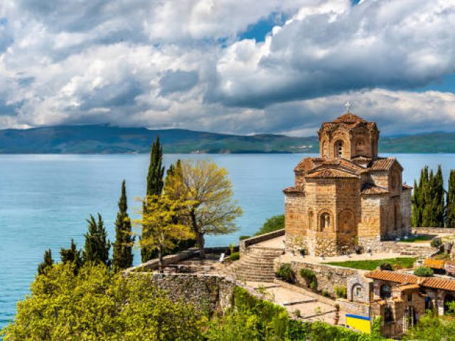 FIRSAT VİZESİZ BAŞTAN BAŞA BALKANLAR A Jet Havayolları ile Vizesiz / Her Pazar Kesin Hareket / Seyahat Sağlık Sigortası Hediye