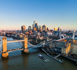 Elegant Royal Britanya Turu Türk Havayolları ile 4 Ülke 8 Gece 9 Gün LHR-DUB FL001